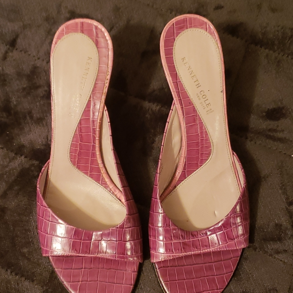 Cute Kenneth Cole Mauve Leather Wedge Mule